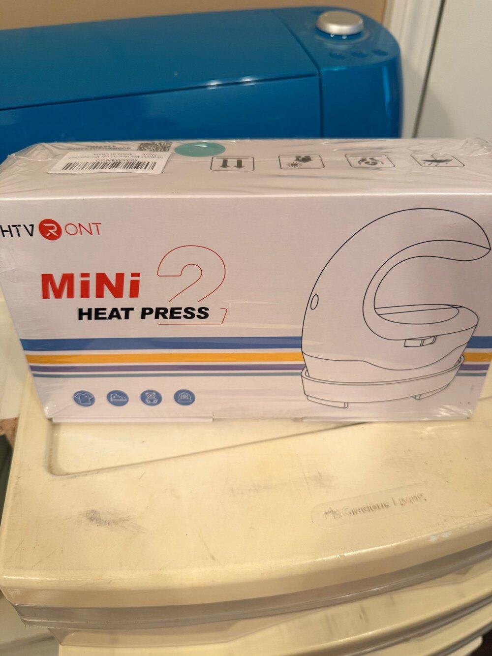 NEW -unopened - HTVRONT Mini 2 Heat Press Machine Craft Iron Mint